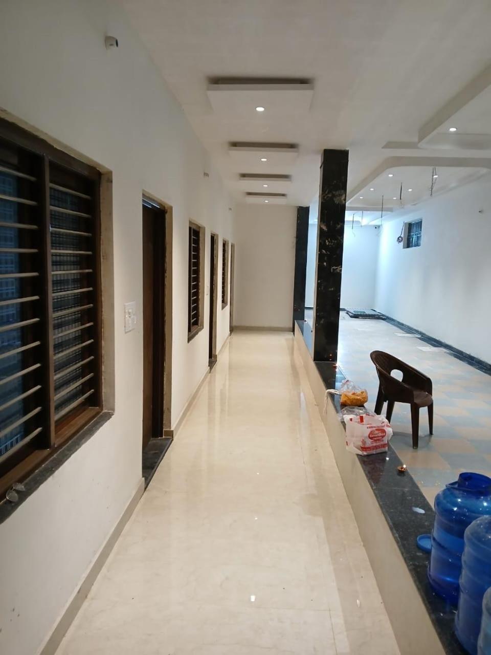 Hotel Jaipur In, Jatipura Parikrama Marg Near Mukharvind Temple Govardhan Екстер'єр фото