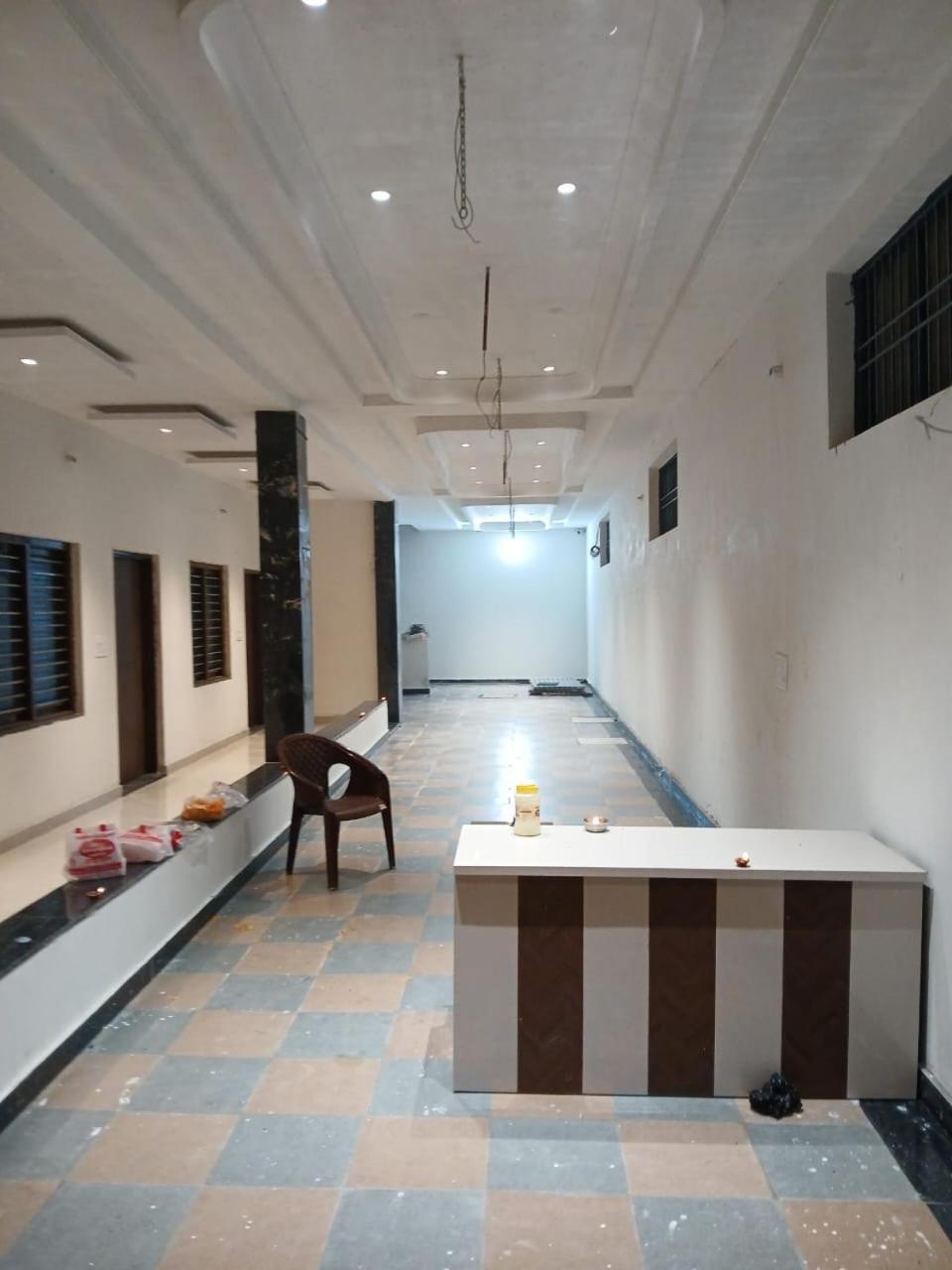 Hotel Jaipur In, Jatipura Parikrama Marg Near Mukharvind Temple Govardhan Екстер'єр фото